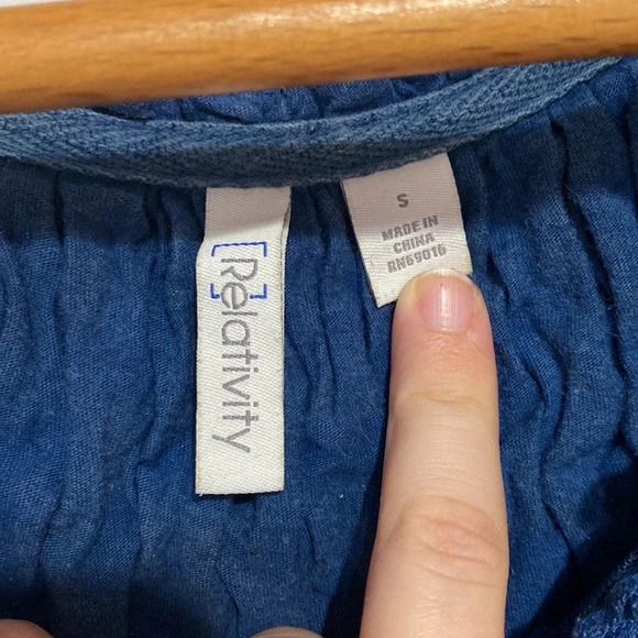 Relativity Navy Blue Blouse Size Small - Picture 5 of 6